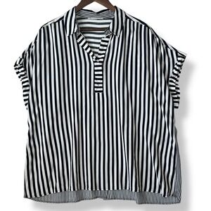 Jane + Delancey 1X Blouse Black White Stripe Short Sleeve Henley Button Back